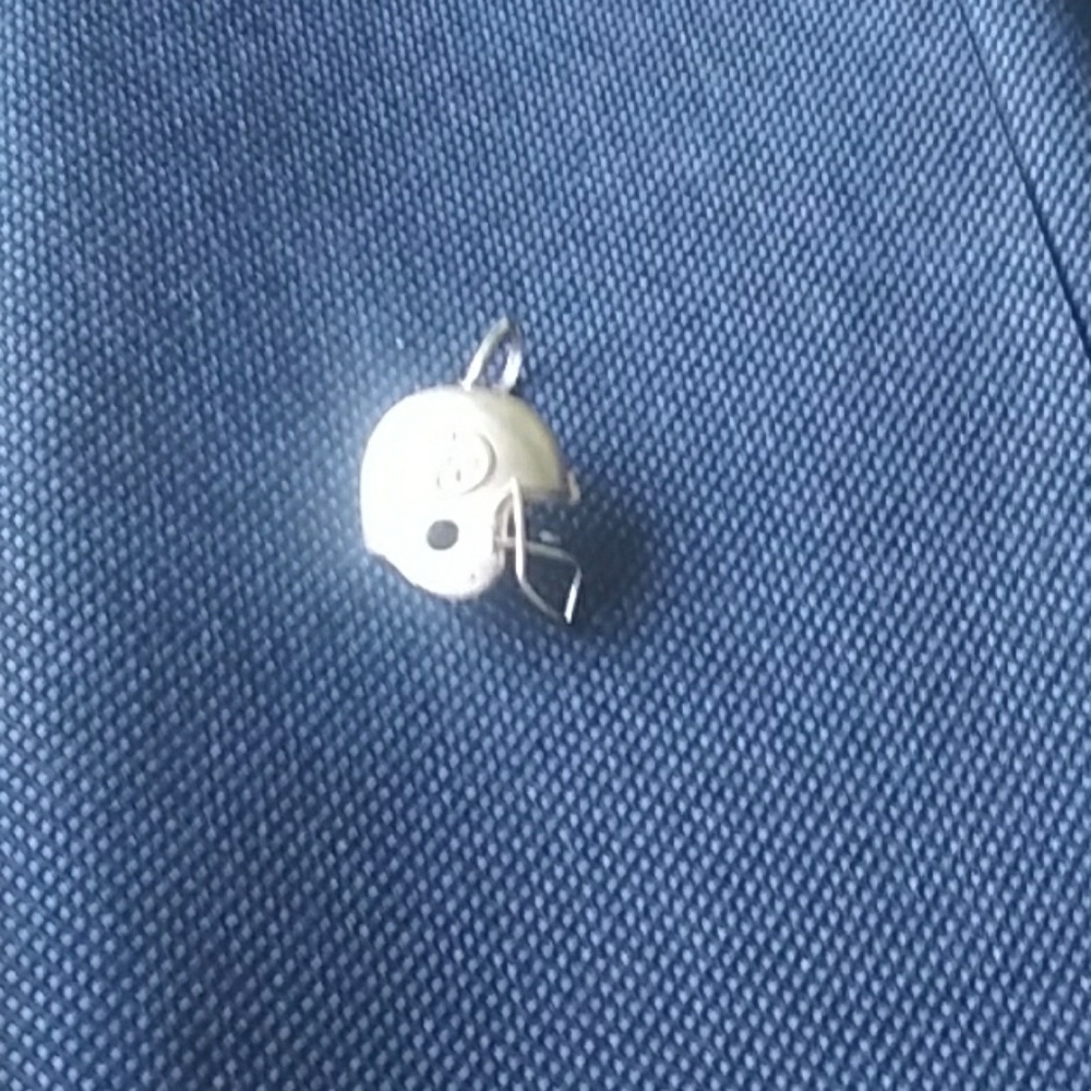 49er 14 k helmet necklace pendant